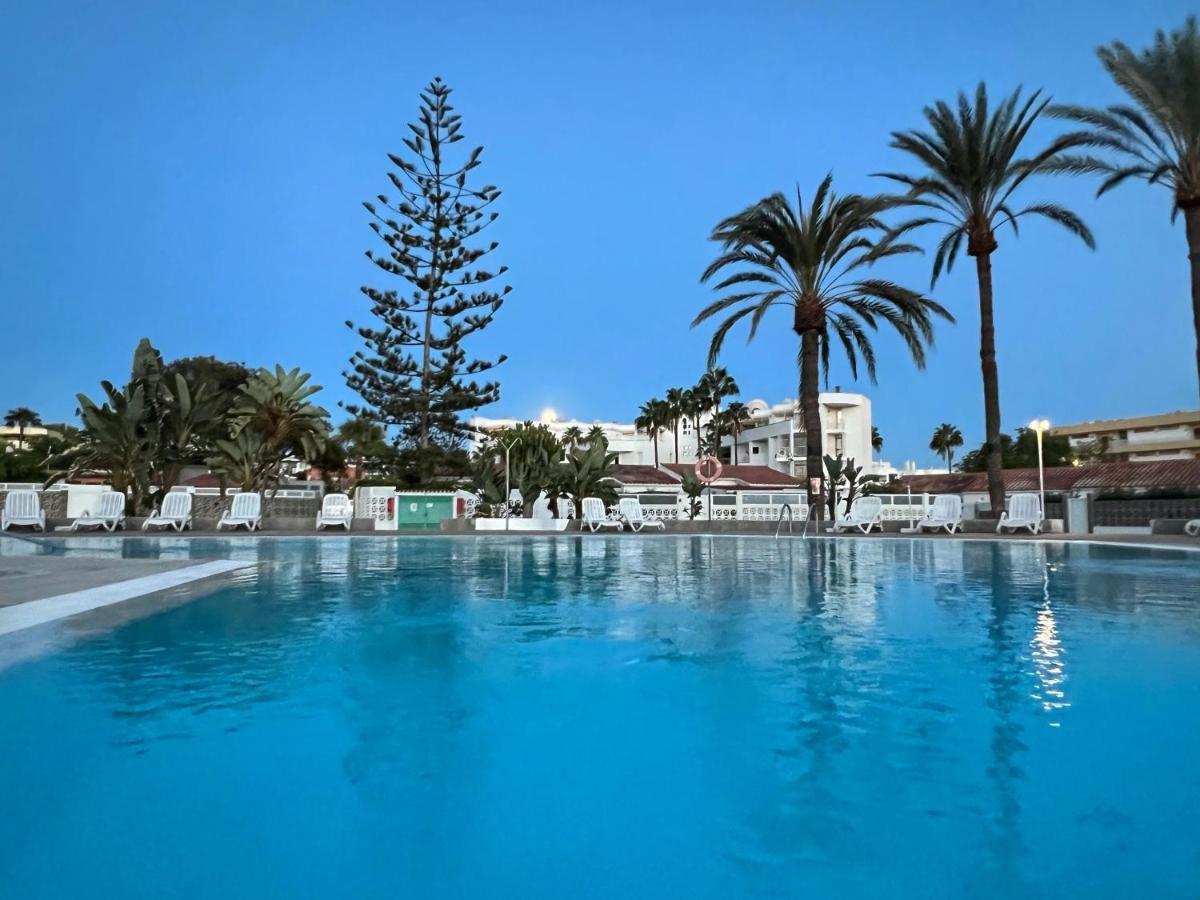 Bungalow "Bahia Azul" Плая дел Инглес Екстериор снимка