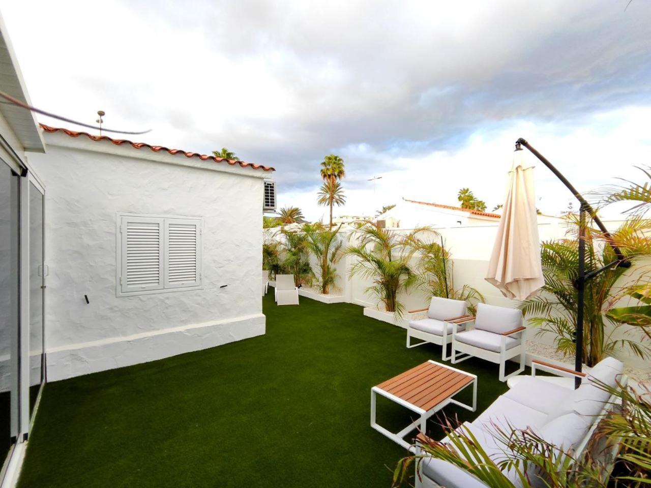 Bungalow "Bahia Azul" Плая дел Инглес Екстериор снимка