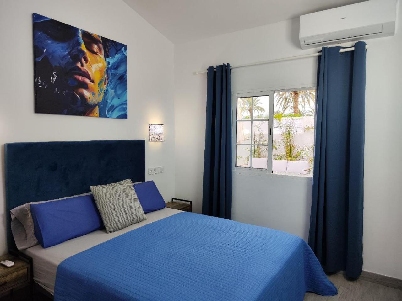 Bungalow "Bahia Azul" Плая дел Инглес Екстериор снимка