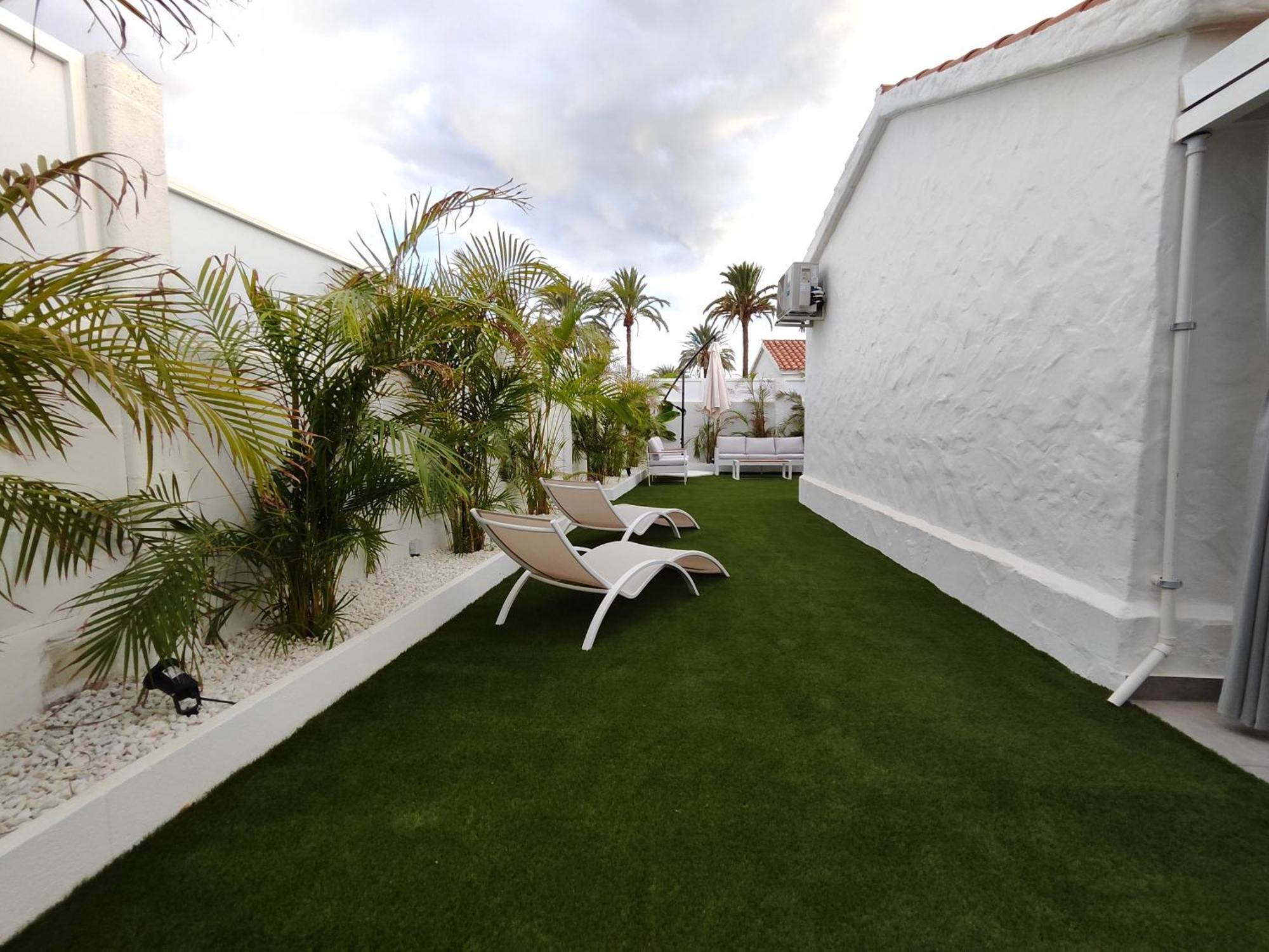 Bungalow "Bahia Azul" Плая дел Инглес Екстериор снимка
